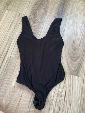 Everyday Black Scoop-Back Bodysuit